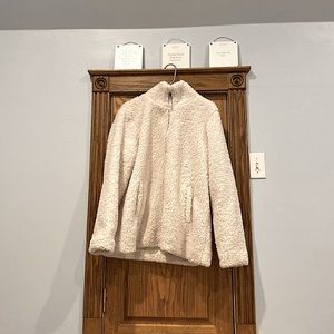 Fluffy zip up